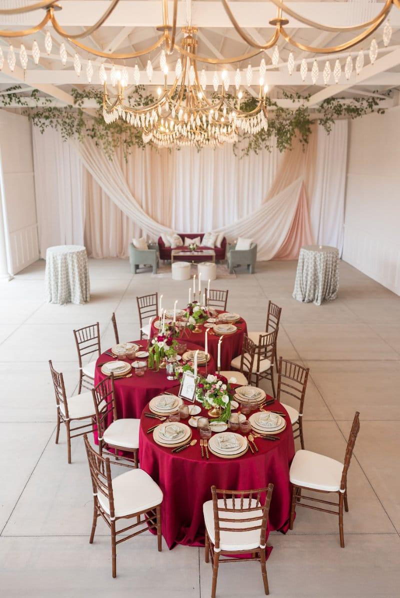Elegant Dining Table Reception